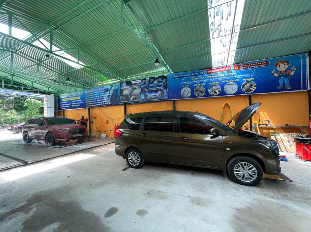 Thay nhớt định kỳ